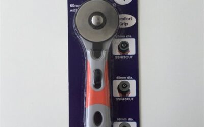 Sew Simple 60mm Rotary Cutter with safety guard